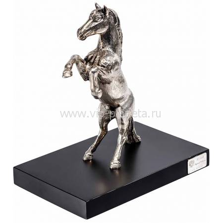 Статуэтка лошадь Faberge 2014